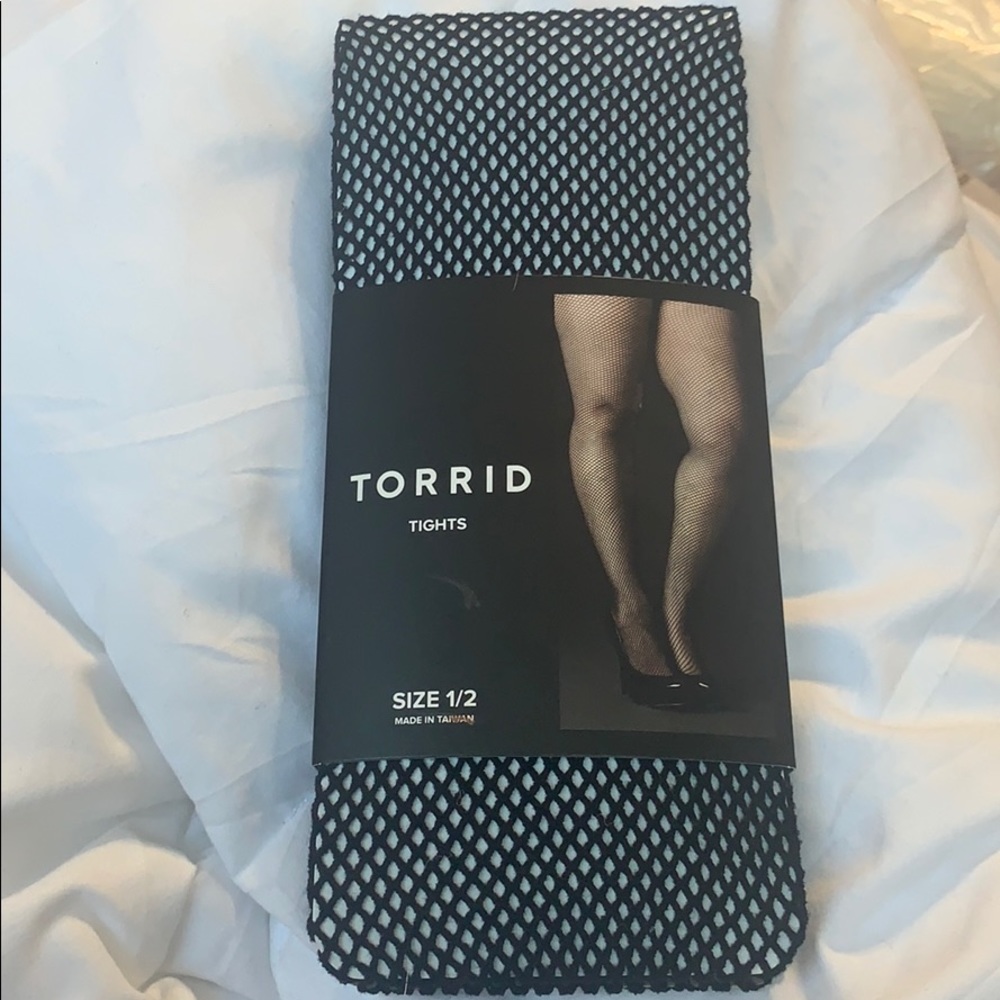 BNIB fishnet stockings